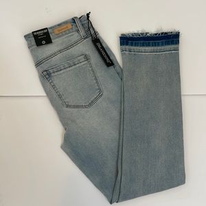 Blank NYC jeans size 28